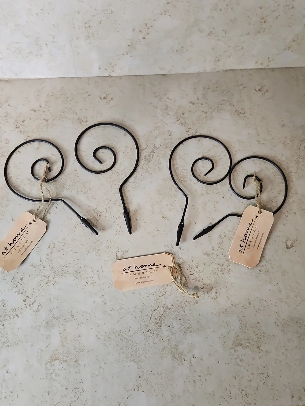 Black Spiral Note Hangers - Set of 4